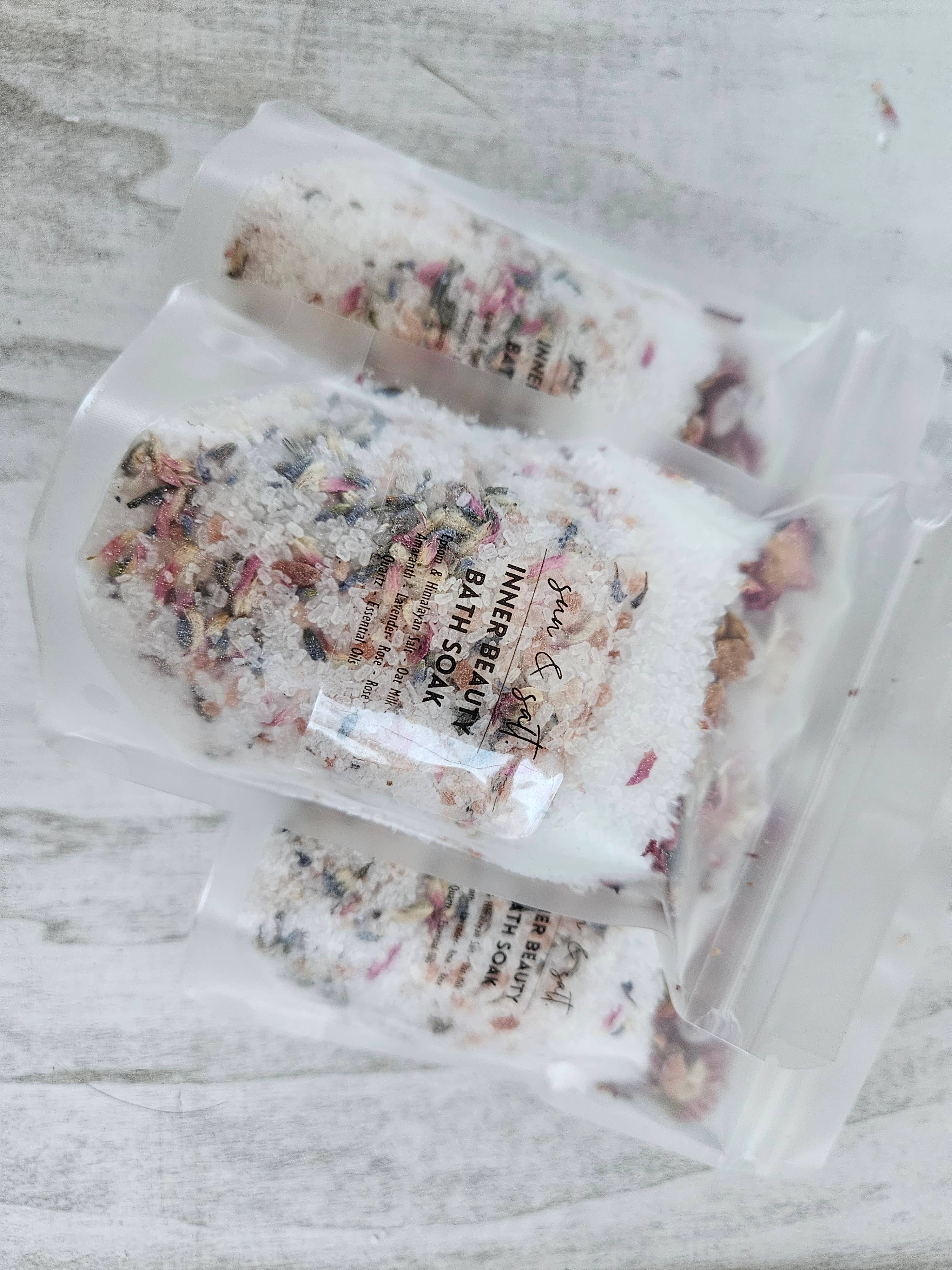Inner Beauty Bath Soak - Bath Salt - with Rose Quartz